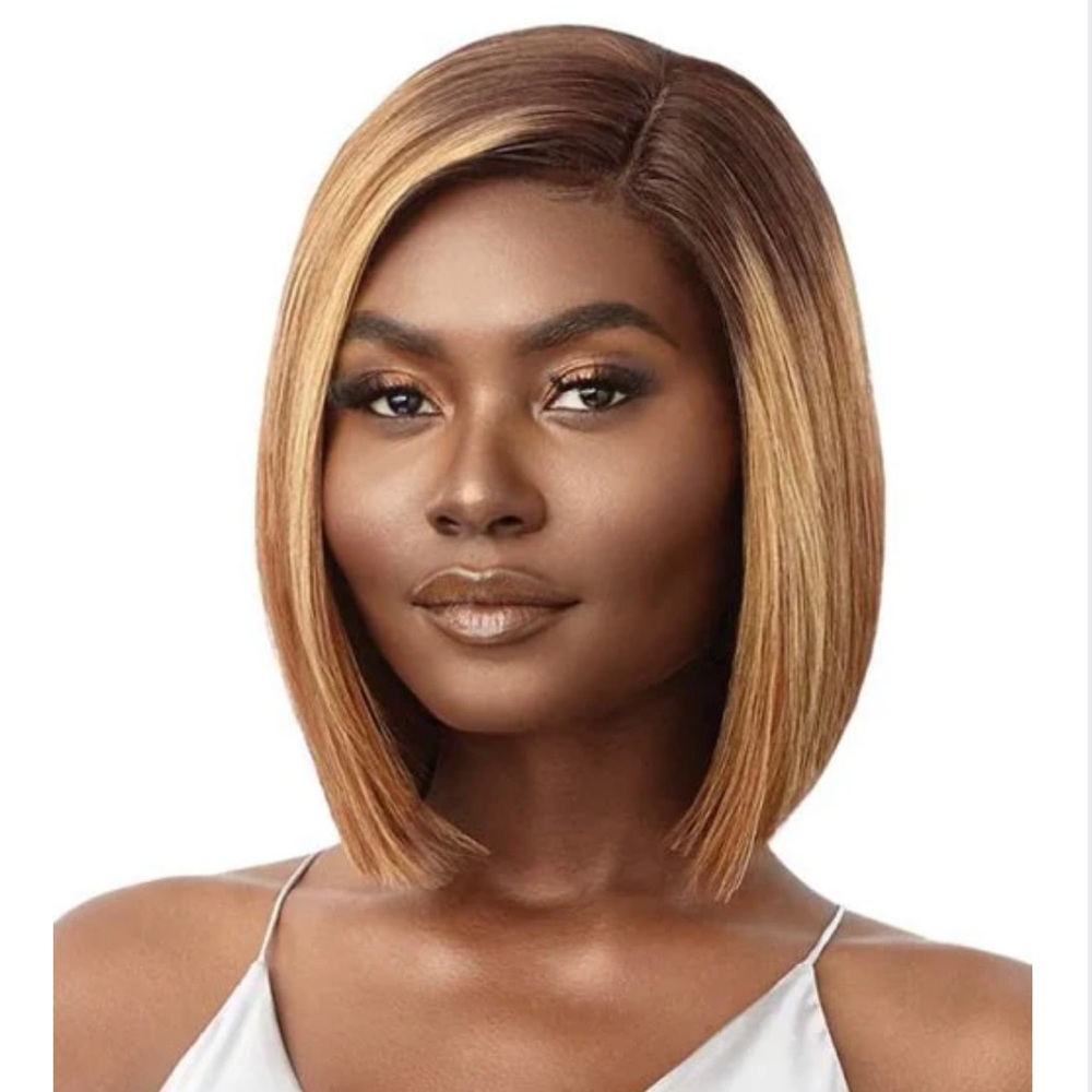 🔴SOLD🔴Outre Mytresses 100% Unprocessed Human Hair Hd Lace Front Wig- Letisha